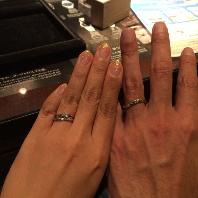 【JEWELRY  KAMATA(ジュエリーかまた)の口コミ】 フルオーダーなので自分達の好きなデザインができる。
世界に一つだけの2…