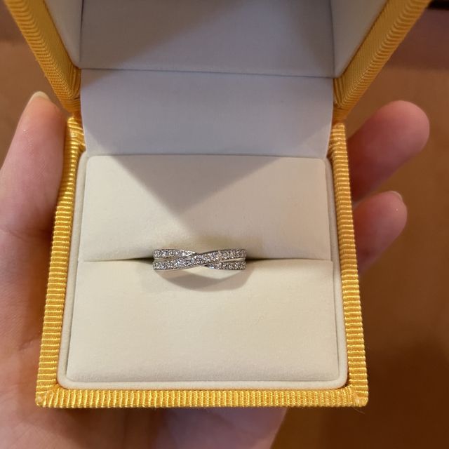 【ケイウノ ブライダル(K.UNO BRIDAL)の口コミ】 想像するデザインを懇切丁寧に聞いていただき、納得がいくまでイラストを…