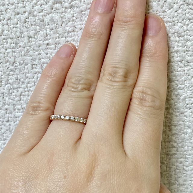【ヴァンドーム青山(VENDOME AOYAMA)の口コミ】 普段使いもできる、いわゆる婚約指輪ぽくはない、ハーフエタニティタイプ…
