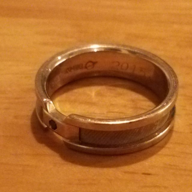 【遥-haruka-の口コミ】 探していたユニークかつ存在感のあるデザインに非常に合致していた。
この…