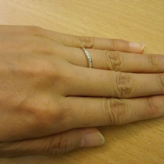 【canal4℃(カナルヨンドシー)の口コミ】 指を細くみせてくれるデザインで、自分の指にしっくりきたことと、値段が…