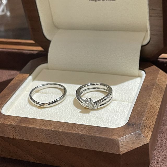 【TANZO.(鍛造指輪)の口コミ】 自分達で一からデザインを考えて作っていただけるので、他の人と被らない…