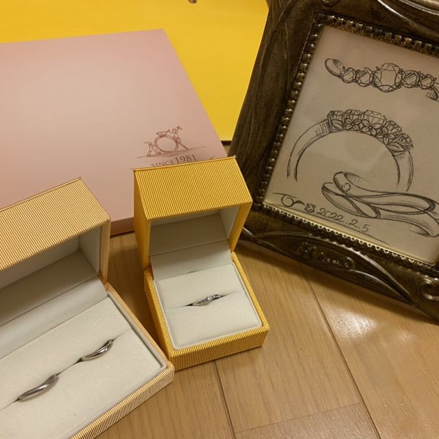 【ケイウノ ブライダル(K.UNO BRIDAL)の口コミ】 自分の好きなデザインをデザイナーさんとともに話しながらデザイン画を描…