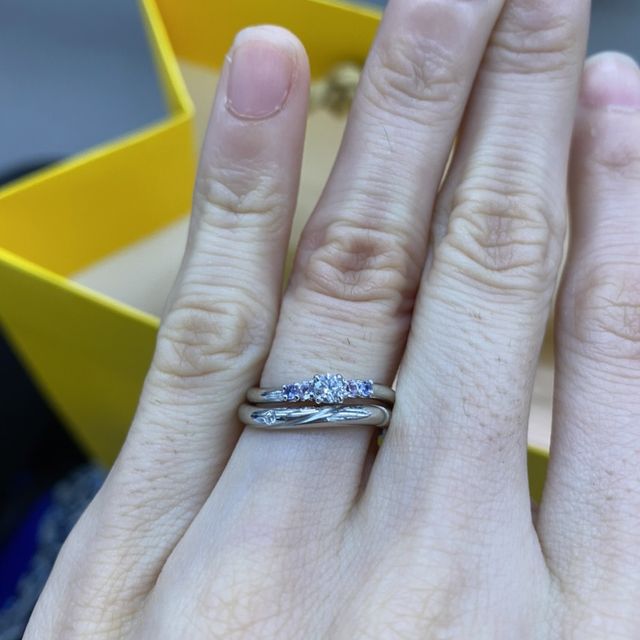 【ケイウノ ブライダル(K.UNO BRIDAL)の口コミ】 自分の好きなデザインをデザイナーさんとともに話しながらデザイン画を描…