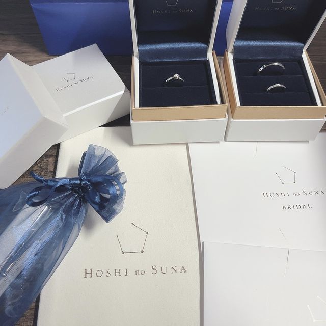 【HOSHI no SUNA 星の砂(ほしのすな)の口コミ】 価格は特に上限などなかったのでデザインや素材で選びました
シンプルで歳…