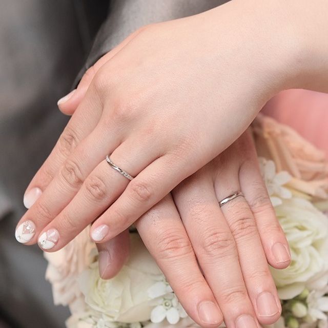 【アイプリモ(I-PRIMO)の口コミ】 婚約指輪がアイプリモのものだったので、他のブランドは特に検討せず
結婚…