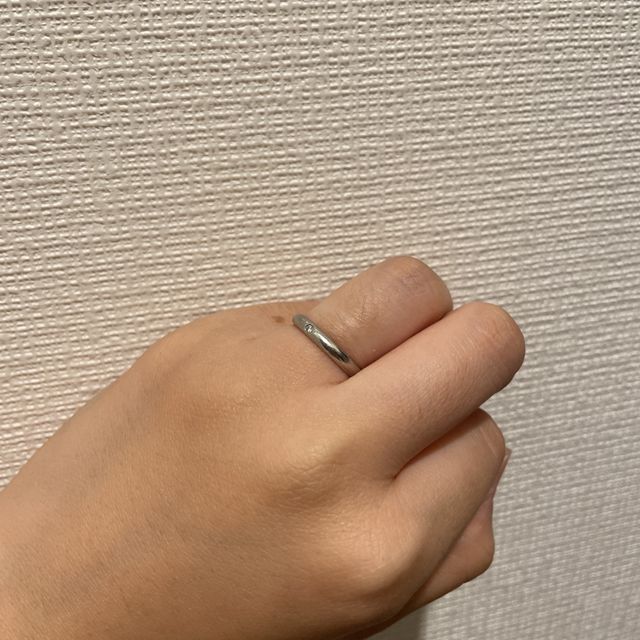 【カルティエ(Cartier)の口コミ】 婚約指輪がカルティエでしたのでダブルでつけたいなと思い結婚指輪もカル…