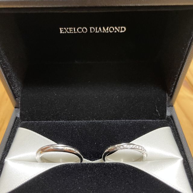【エクセルコダイヤモンド(EXELCO DIAMOND)の口コミ】 最初の結婚指輪 のイメージはシンプルな1つのダイヤをイメージしていて、…