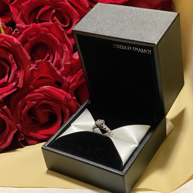 【エクセルコダイヤモンド(EXELCO DIAMOND)の口コミ】 パートナーの希望「キラキラした指輪」のイメージに
ぴったりのデザインが…