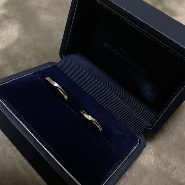 【銀座ダイヤモンドシライシの口コミ】 指輪のデザインがとても気に入りました。指輪をはめたときの手触りなども…