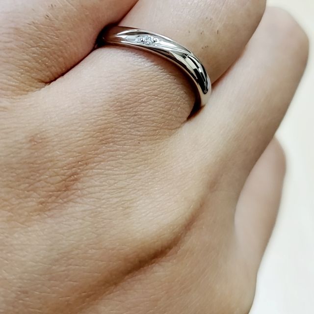 【THE KISS(ザ・キッス)の口コミ】 ディズニーのデザインで1番価格が安い店を選びました。見える部分はシンプ…