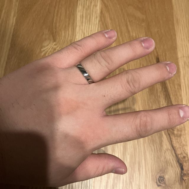 【Ptau(ピトー)の口コミ】 デザイン、素材が良く、購入時期にキャンペーンを行っていたこともあり、…