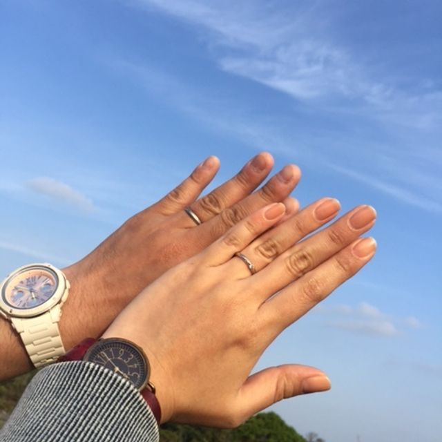 【Wish upon a star(ウィッシュアポンアスター)の口コミ】 選んだ理由は、ダイヤがスコープで覗くと星の形に見えること、名前が彫れ…