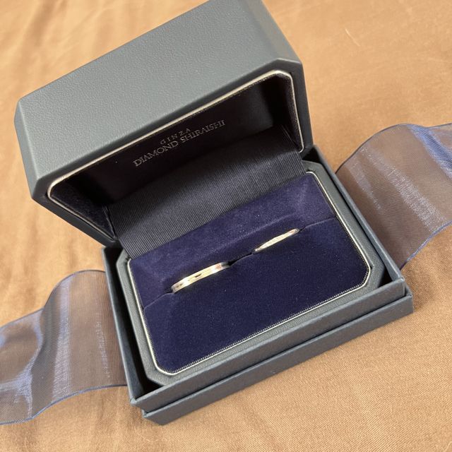 【銀座ダイヤモンドシライシの口コミ】 2人とも即決でした。商品はそれぞれ選びましたが、たまたま同じシリーズに…