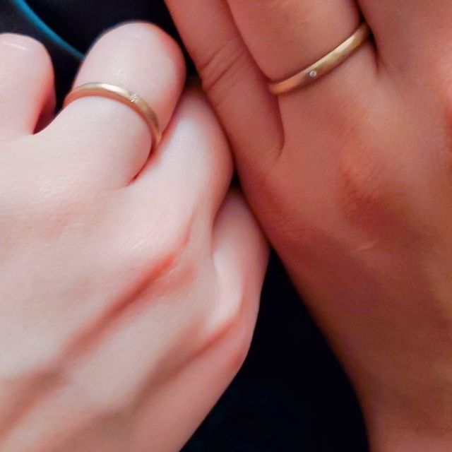 【uchimari(ウチマリ)の口コミ】 ・デザインがよい
サイト内にサンプル写真が多く、カスタマイズ性も高かっ…