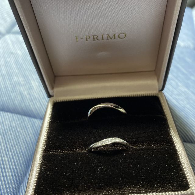 【アイプリモ(I-PRIMO)の口コミ】 自分達に似合う指輪を言って頂き、その中から好みの指輪を選びました。親…