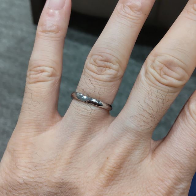 【アイプリモ(I-PRIMO)の口コミ】 まずは彼女に指輪のデザインから会社を絞ってもらって、そこからは価格を…