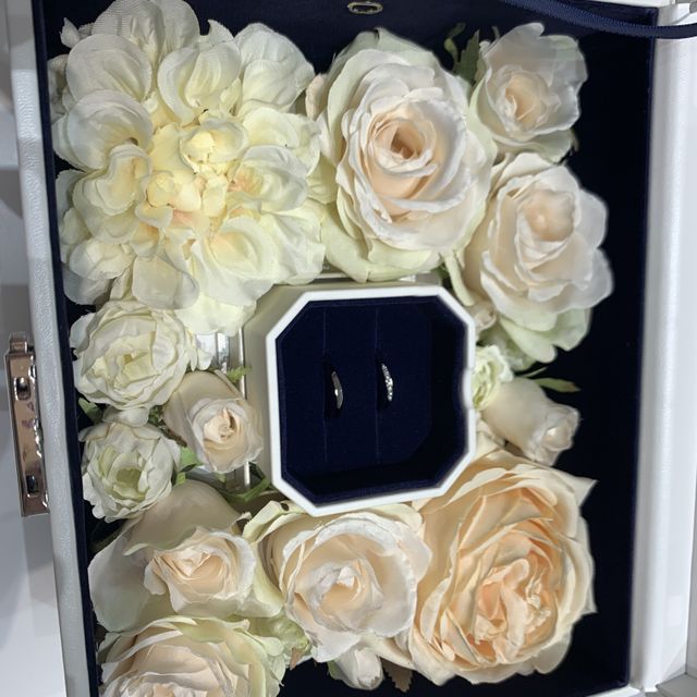 【4℃ BRIDAL(ヨンドシーブライダル)の口コミ】 指が短くて、なかなか自分の指に合うものが見つけられずに困っていました…