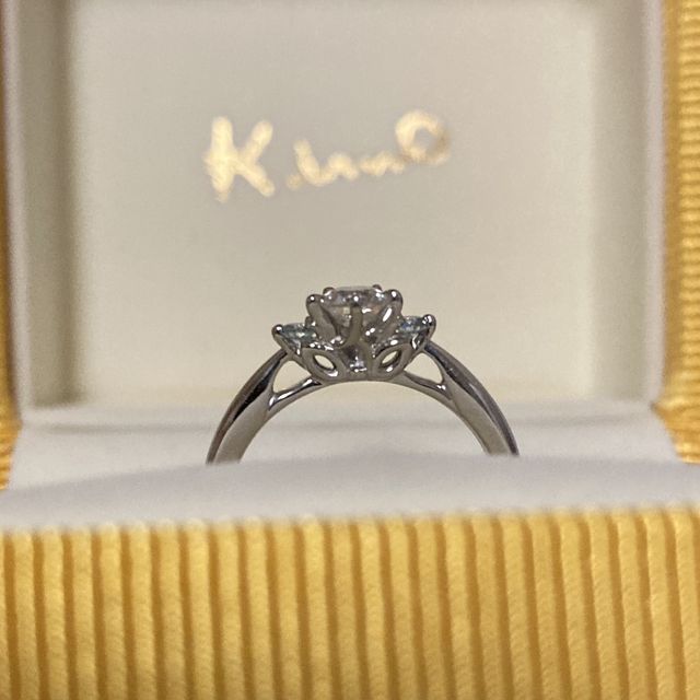 【ケイウノ ブライダル(K.UNO BRIDAL)の口コミ】 スタッフの方の対応が丁寧で素敵でした。
また、カウンセリングに基づいて…