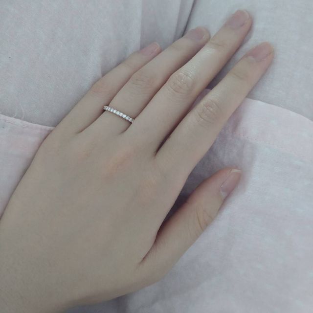 【アイプリモ(I-PRIMO)の口コミ】 婚約期間で着用が終わってしまうのは勿体ないので、結婚指輪と重ねづけを…