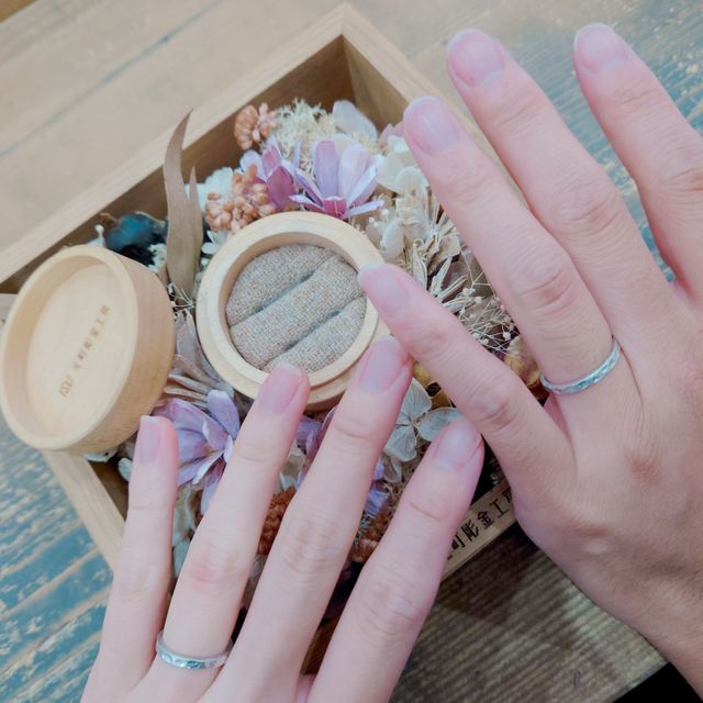 【鎌倉彫金工房の口コミ】 結婚指輪は折角だから手作りがいいね、とこちらの指輪にしました。つちめ…