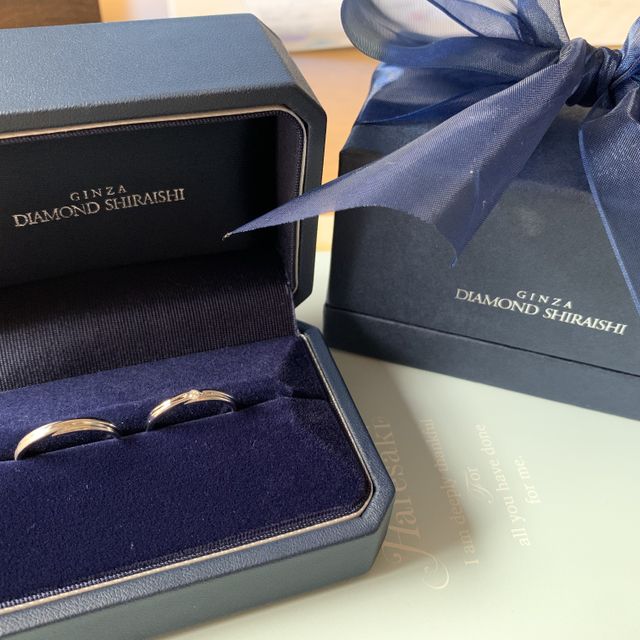 【銀座ダイヤモンドシライシの口コミ】 普段アクセサリーをつけない旦那がなにを試着してもうーん、と言っていた…