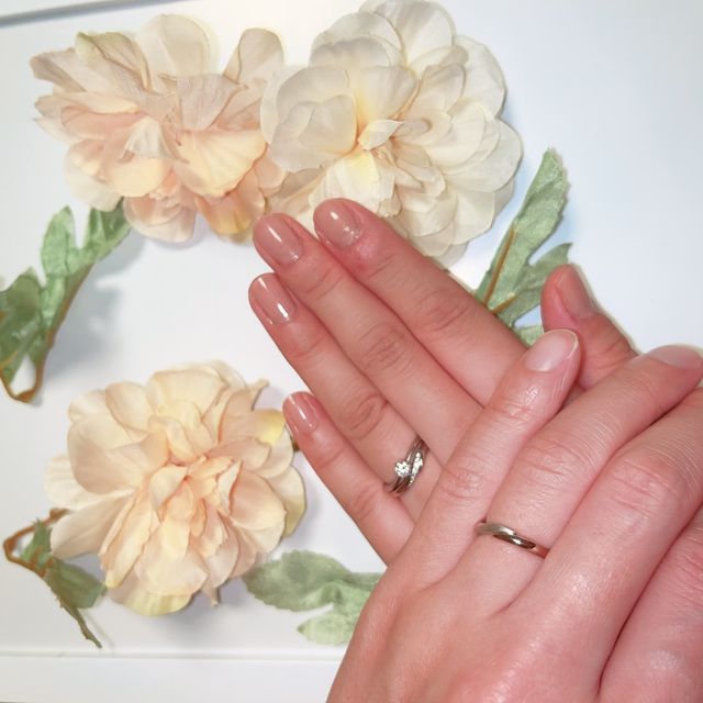 【アイプリモ(I-PRIMO)の口コミ】 婚約指輪もアイプリモの指輪を頂いたのですが
婚約指輪のデザインがウェー…