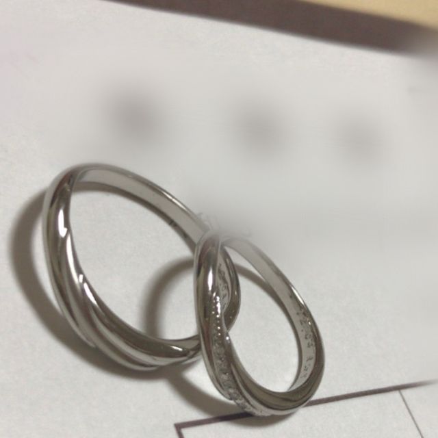 【TAKEUCHI(宝石・時計のタケウチ)の口コミ】 使われている素材が肌に優しいものを中心に使われていたり、男の人のリン…