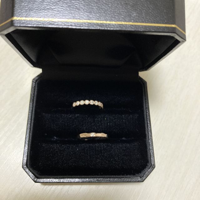 【SIENAROSE(シエナロゼ)の口コミ】 デザインと色味が気に入りました。ロゼチナという珍しい色味で他と被らな…