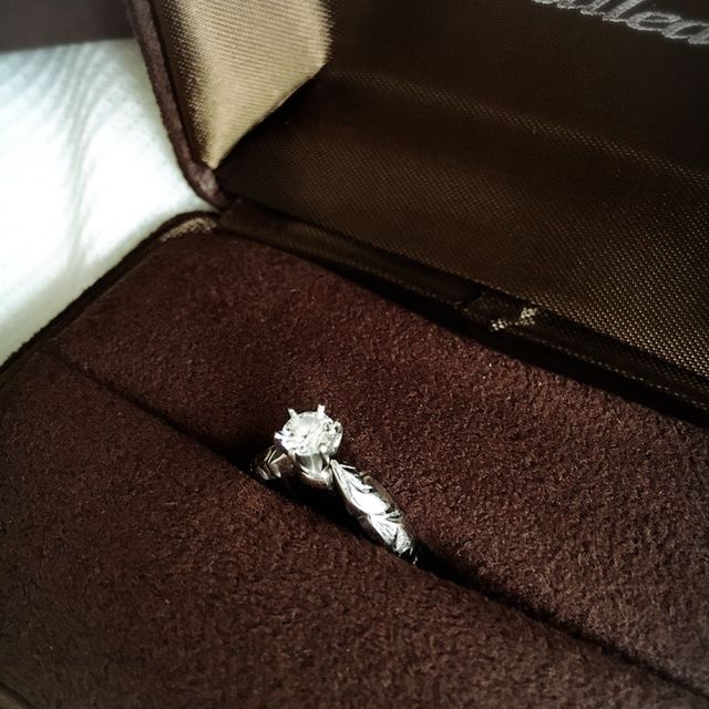 【Wailea(ワイレア)の口コミ】 フラを習っている私の為にハワイアンジュエリーを選んでくれたそうです。
…