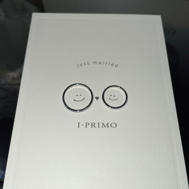 【アイプリモ(I-PRIMO)の口コミ】 デザインはシンプルですが綺麗で、一目見て雰囲気に惹かれました。着け心…