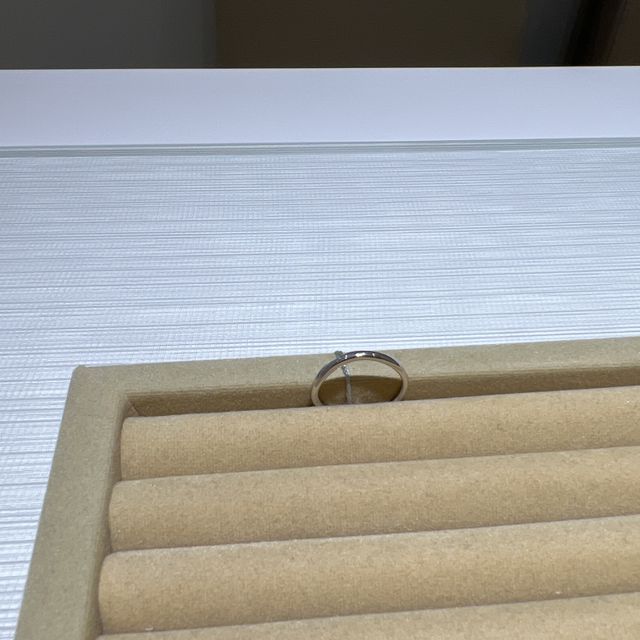 【TRECENTI(トレセンテ)の口コミ】 最初に色々な指輪を見せてくださったり、デザインや色などを丁寧に教えて…