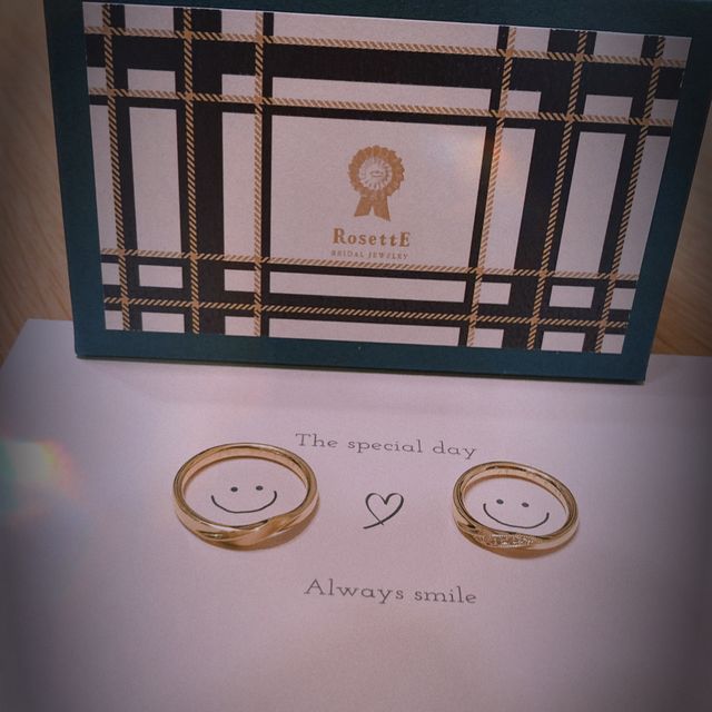 【RosettE(ロゼット)の口コミ】 ずっとずっとこのブランドの指輪が欲しいで
あんまり人と被りたくないし
…