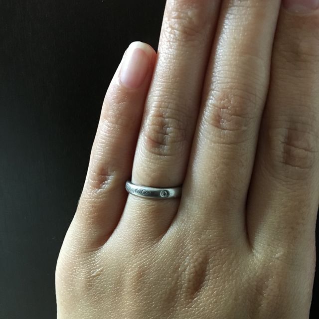 【ティファニー(Tiffany & Co.)の口コミ】 ティファニーのロゴが入っていて一気に気に入りました！それとダイヤが、…