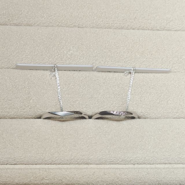 【TRECENTI(トレセンテ)の口コミ】 V字のデザインの中でも浅めなタイプなので、ストレートより少しだけ変化を…