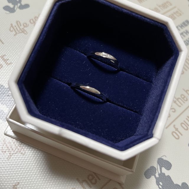 【4℃ BRIDAL(ヨンドシーブライダル)の口コミ】 4℃の婚約指輪をもらっていたので合わせて結婚指輪も4℃のものにしたいとお…