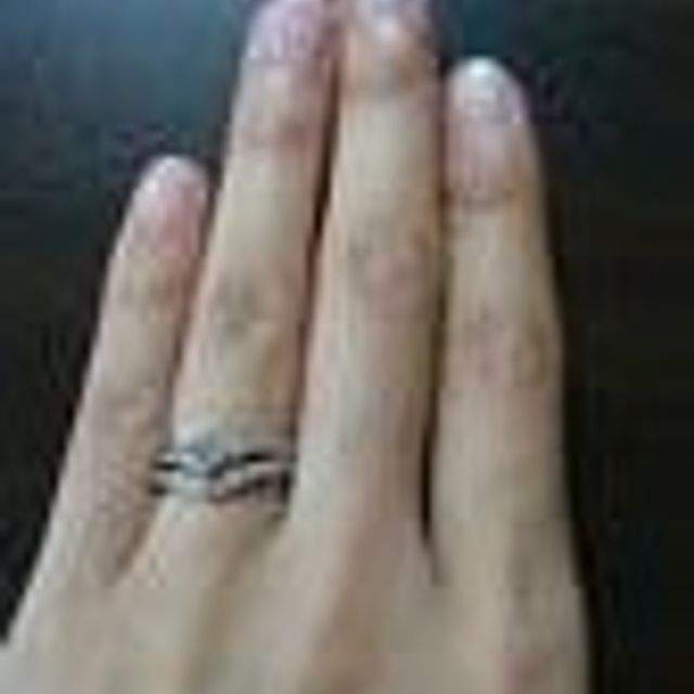 【アイプリモ(I-PRIMO)の口コミ】 婚約指輪は、特別な日につけるものと考えダイヤが目立つものを決め手にし…