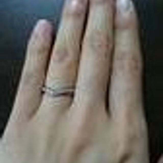 【アイプリモ(I-PRIMO)の口コミ】 婚約指輪は、特別な日につけるものと考えダイヤが目立つものを決め手にし…