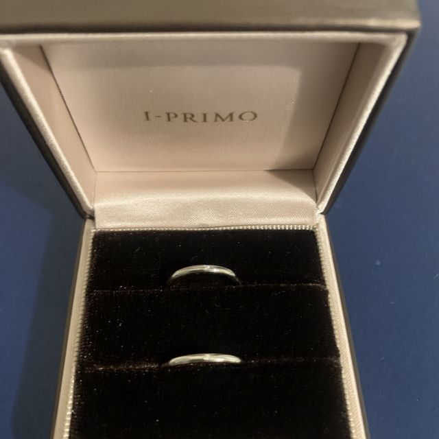 【アイプリモ(I-PRIMO)の口コミ】 細身の指輪を探しており、シンプルで小さなダイヤが付いてるデザインが気…