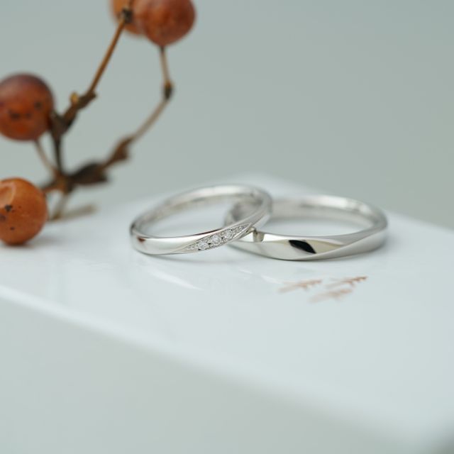 【THREE TREES(スリーツリーズ)の口コミ】 世界に1つだけの指輪をお互いに作り合う事ができました。既製品を選んでい…
