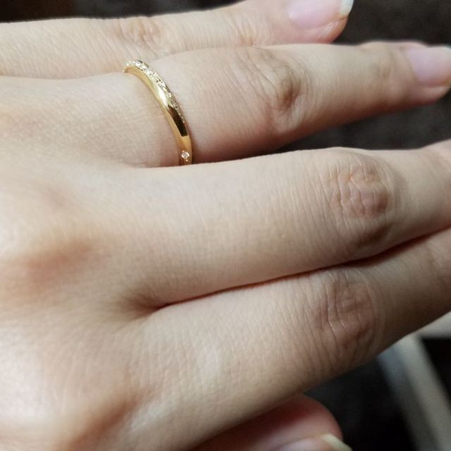 【エクセルコダイヤモンド(EXELCO DIAMOND)の口コミ】 骨格的に私も彼もストレートタイプが似合うと言われたのですが、彼がただ…