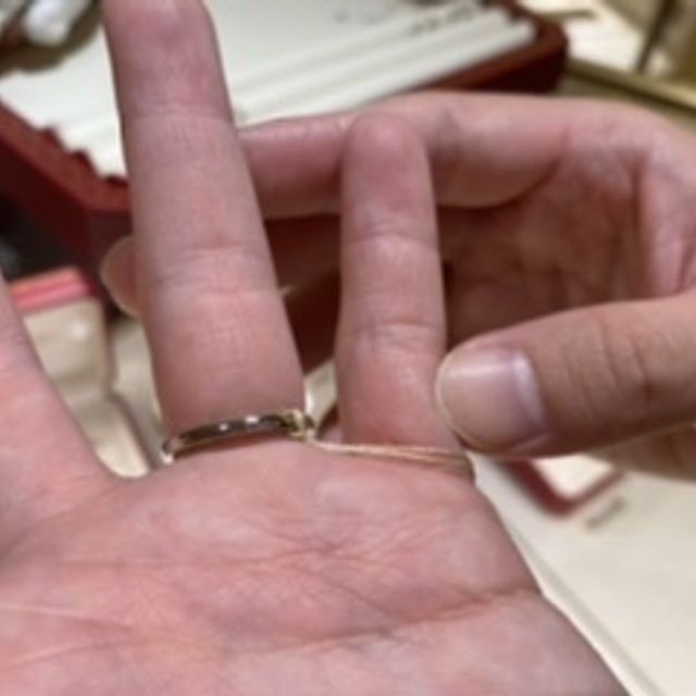 【カルティエ(Cartier)の口コミ】 この絶妙なウェーブ感がとにかく素敵でした。バレリーナタイプでゆるすぎ…