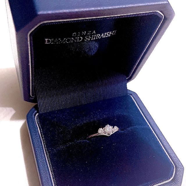 【銀座ダイヤモンドシライシの口コミ】 派手すぎず、地味すぎず、という希望にしっくりくるデザインで見た瞬間に…