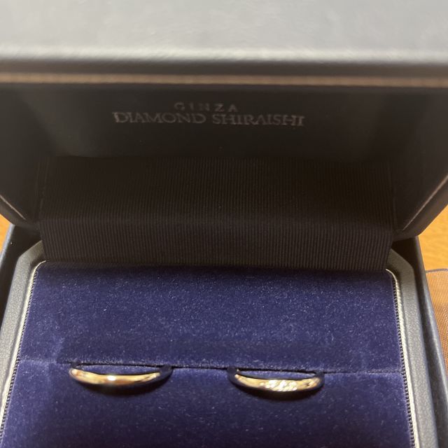 【銀座ダイヤモンドシライシの口コミ】 指輪のデザインが良かったことと、お値段もちょうど手頃だったこと、さら…