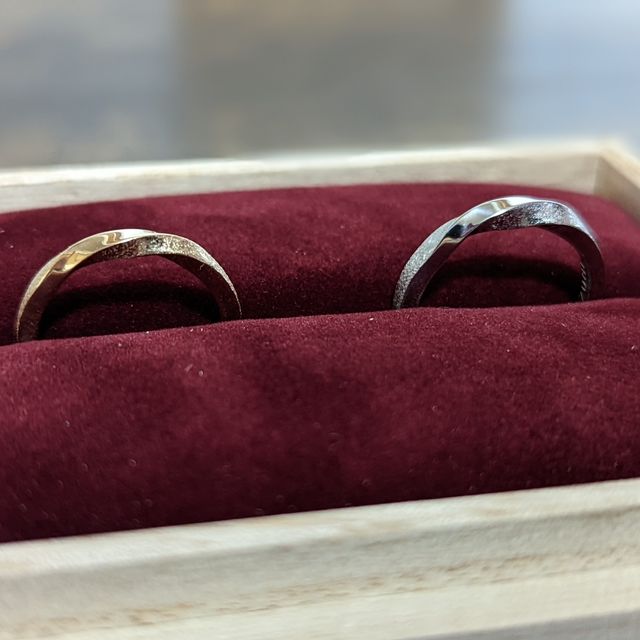 【ichi(イチ)の口コミ】 雑誌を見ていて、他とは少し違う雰囲気の指輪に惹かれて
実際に店舗に行き…