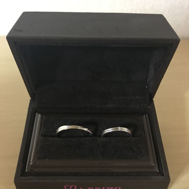 【アイプリモ(I-PRIMO)の口コミ】 旦那と私ので少しだけデザインが違う感じで、なおかつシンプルなデザイン…