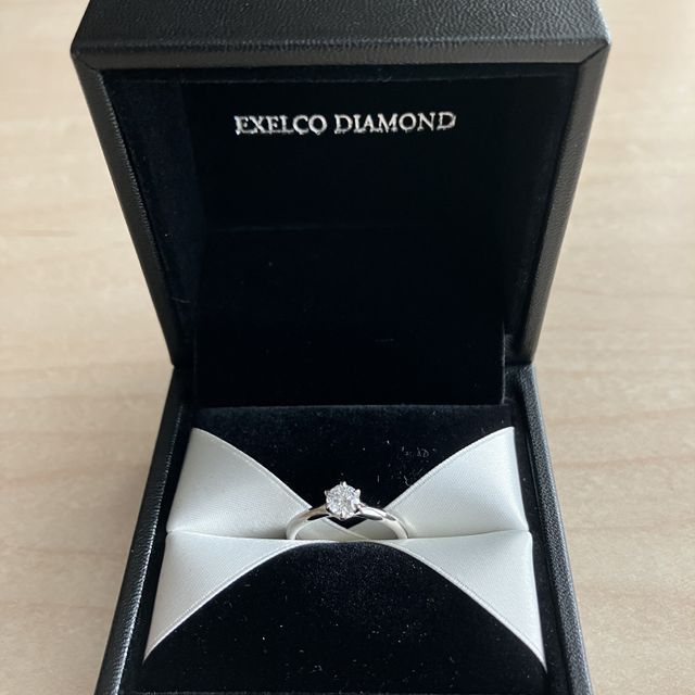 【エクセルコダイヤモンド(EXELCO DIAMOND)の口コミ】 ダイヤモンドから選ばせていただけるセミオーダーで、素晴らしいダイヤモ…