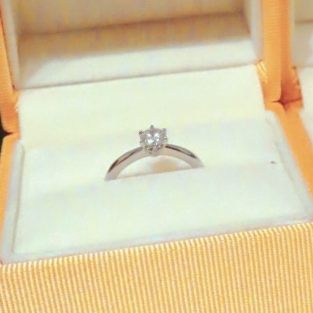 【ケイウノ ブライダル(K.UNO BRIDAL)の口コミ】 祖母の形見の指輪をリメイクして婚約指輪にしたくて、お店を探していまし…