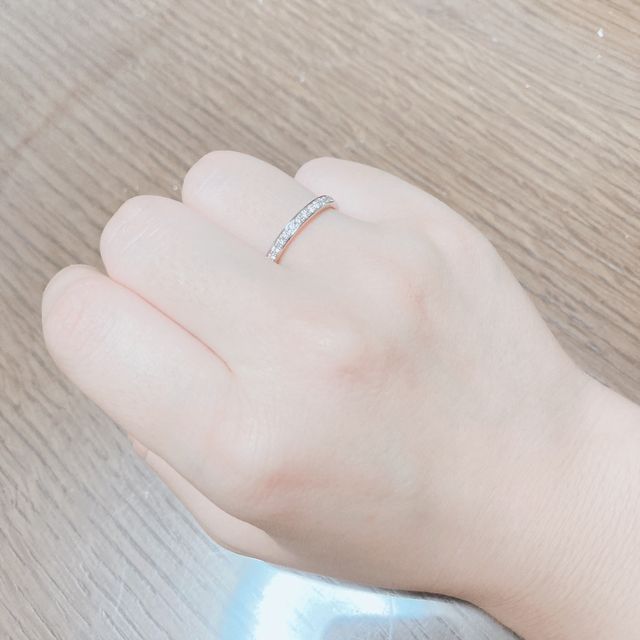 【ヴァンドーム青山(VENDOME AOYAMA)の口コミ】 デザインがとても好きで、この指輪に決めました！！とても宝石の輝きが綺…