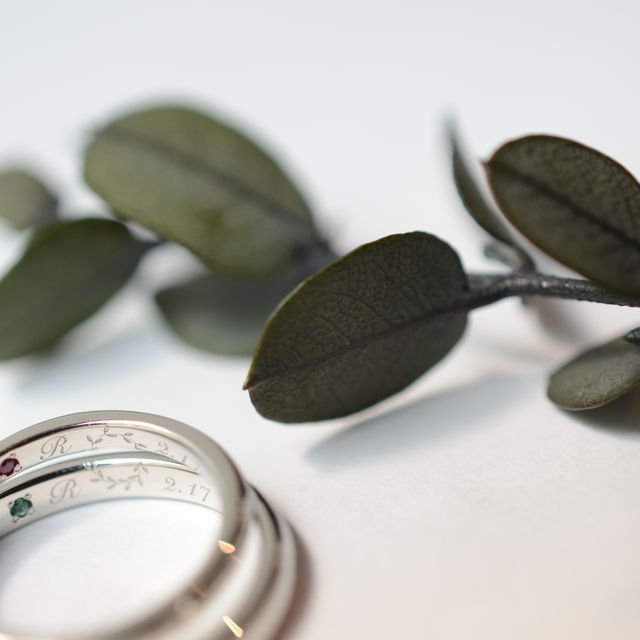 【CRAFY(クラフィ)の口コミ】 これからずっとつけるものなので流行り廃りのないシンプルなデザインにし…